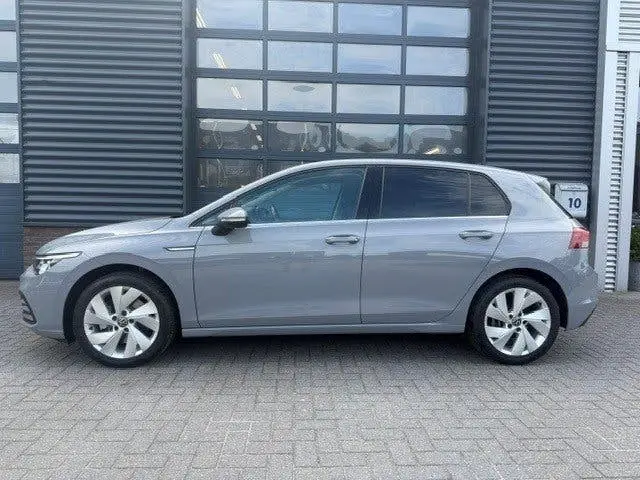 Volkswagen Golf 2.0 TSI Automaat Carplay Navi Camera Stoelve uit 2022, foto 3