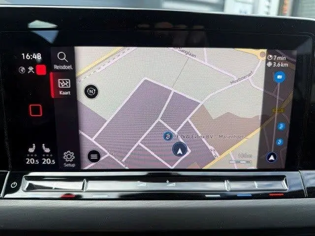 Volkswagen Golf 2.0 TSI Automaat Carplay Navi Camera Stoelve uit 2022, foto 8
