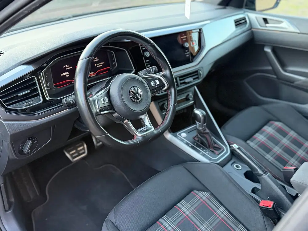 Volkswagen Polo 2.0 TSI 200pk 6-DSG 2019 PANO Etc uit 2019, foto 10