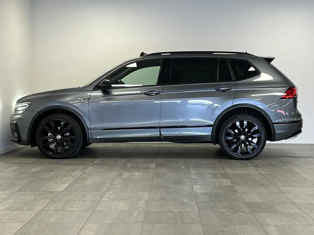 Volkswagen Tiguan Allspace 1.5 TSI R-line Black Style | PANO uit 2021, foto 19