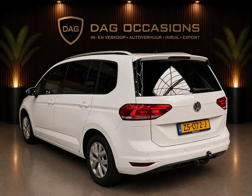 Volkswagen Touran 1.5 TSI Business CAMERA|AUTOMAAT|ADAPT CRU uit 2019, foto 9