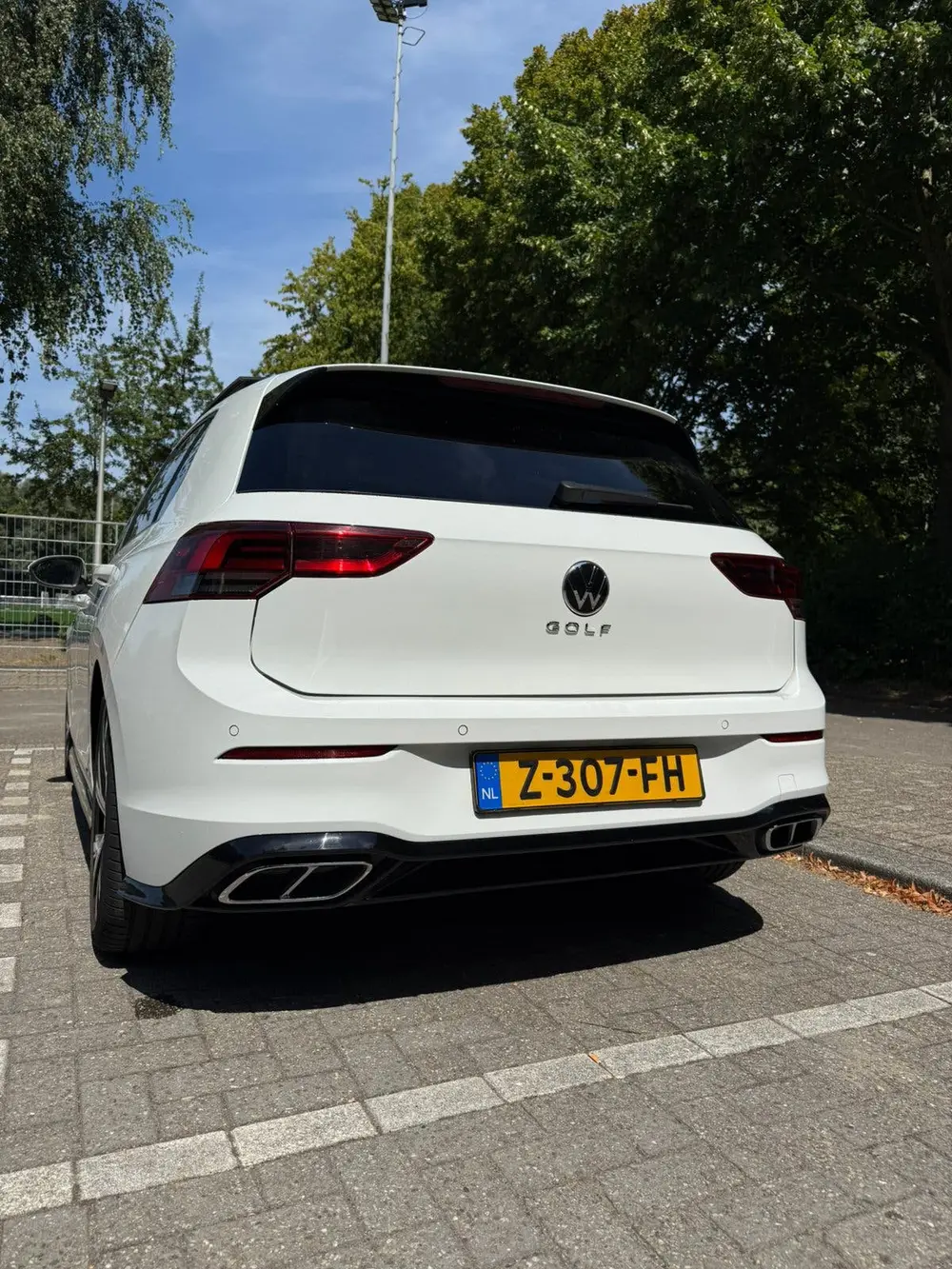 Volkswagen Golf 1.5 Etsi 150pk 7-DSG 2021 R-Line Panoramadak uit 2021, foto 9