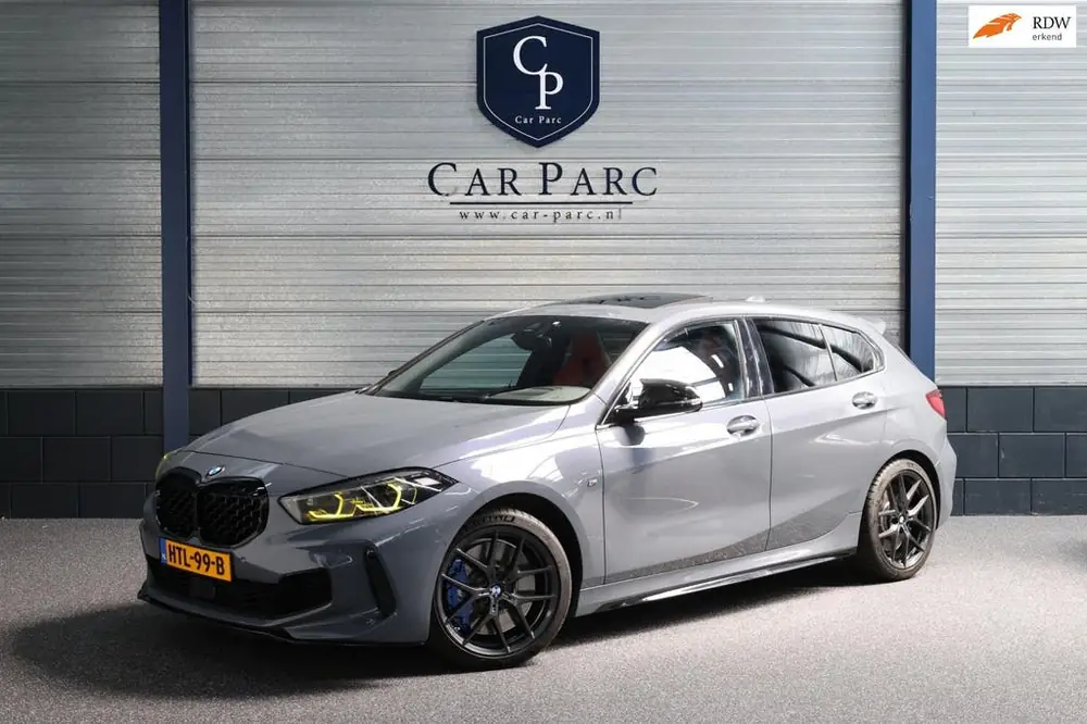 BMW 1-Serie M135i xDrive 306+PK M-PERFORMANCE/LED/VIRTUAL/SF uit 2021