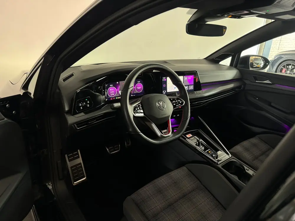 Volkswagen Golf 2.0 TSI GTI Pano|HuD|H/K|Keyless|Camera|Sfee uit 2023, foto 5