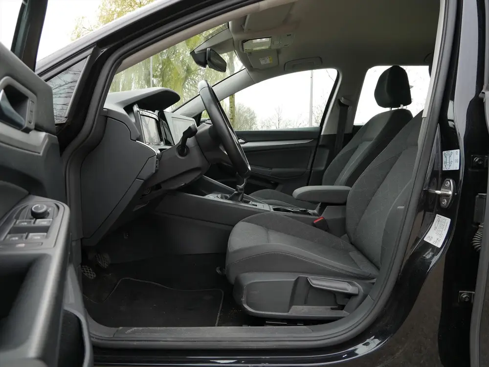 VOLKSWAGEN Golf Variant 1.0 TSI 110pk Life | Camera | Carpla uit 2022, foto 6