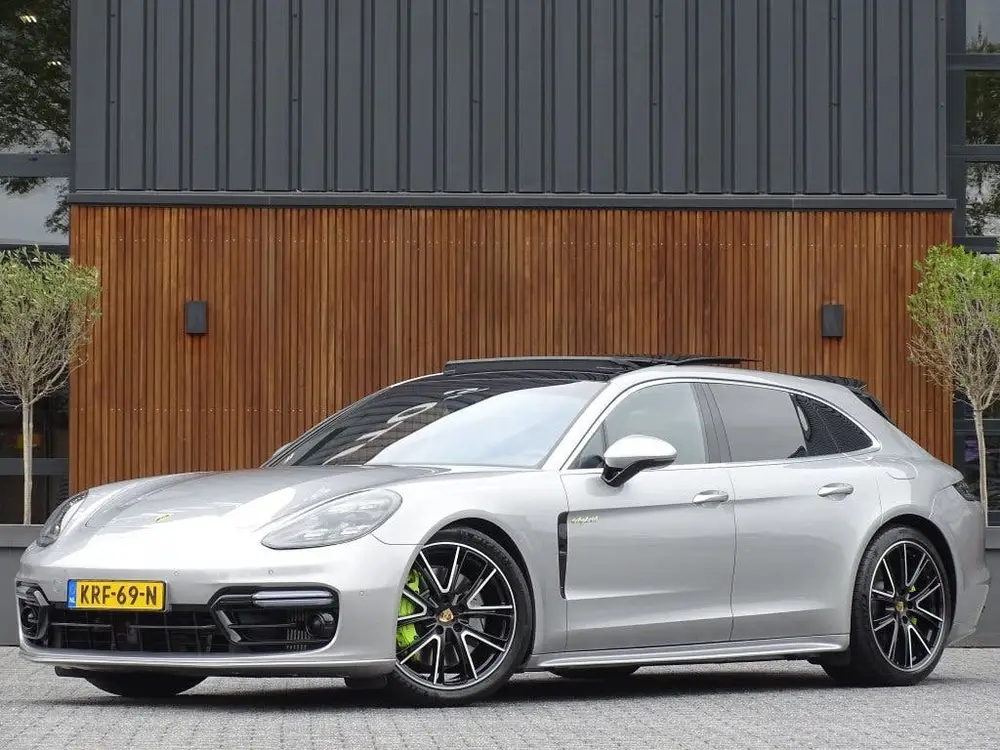 Porsche Panamera 2.9 V6 4 E-Hybrid 462PK / SportDesign / App uit 2019