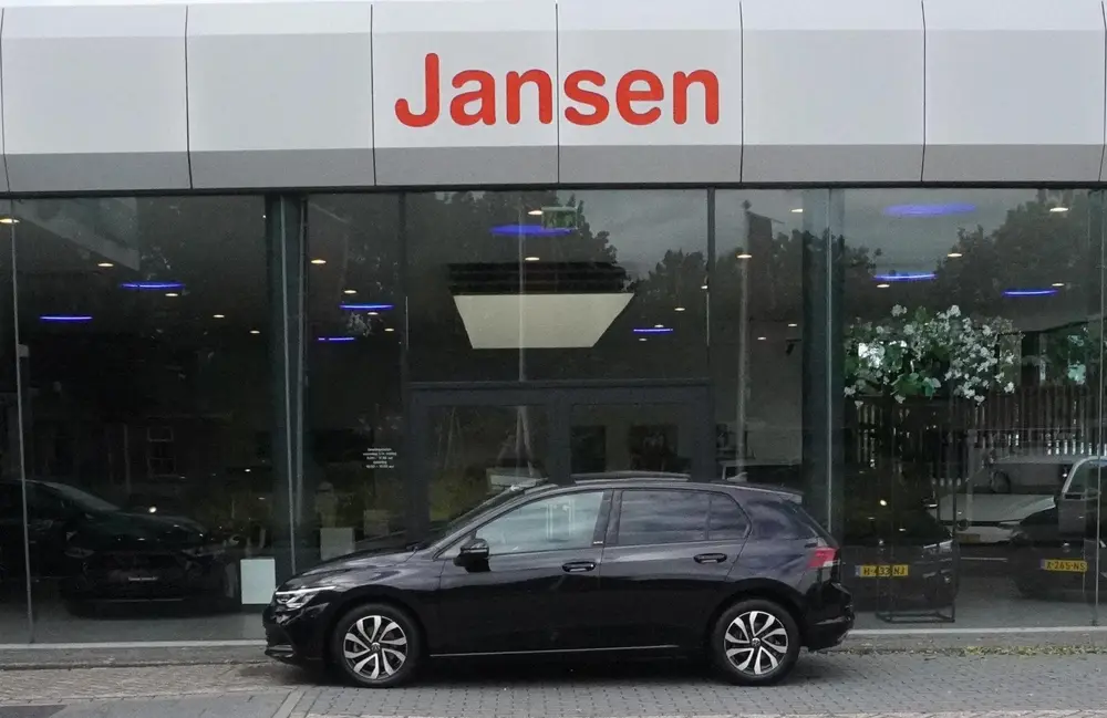 Volkswagen Golf 1.5 eTSI Style | CARPLAY | ACC | PARKEERHULP uit 2021
