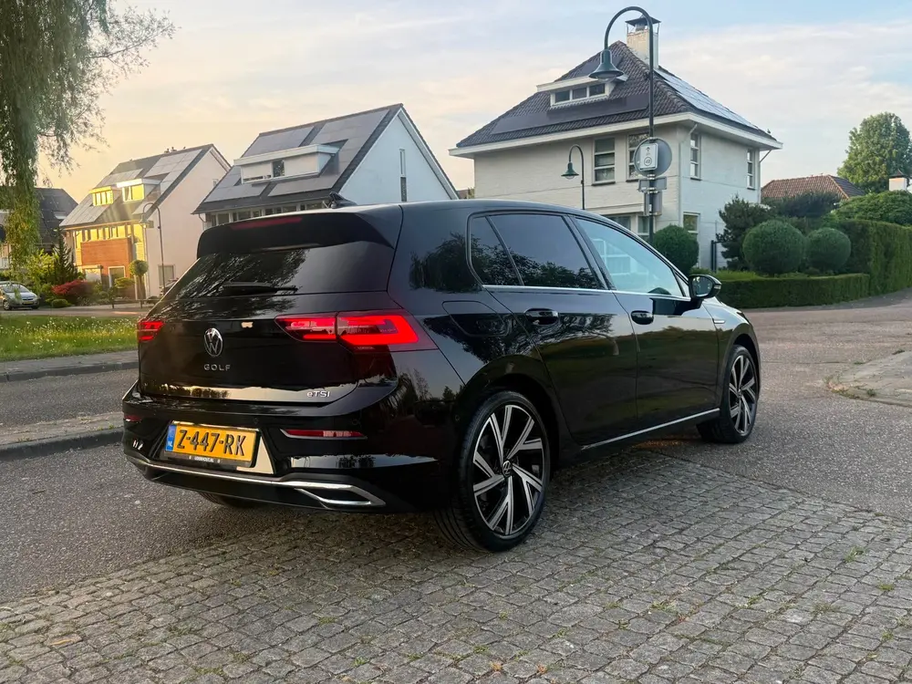 Volkswagen Golf 1.5 eTSI Style/HK/IQ/Keyless/Blis/Memory/Cam uit 2023, foto 2