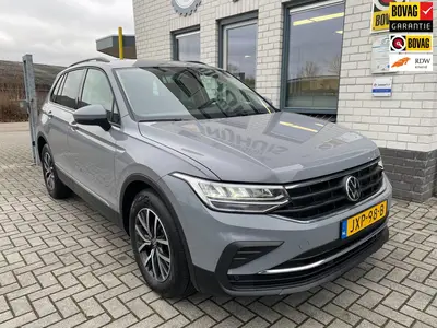Volkswagen TIGUAN 1.5 TSI Life / Carplay / Add. Cruise / Cli uit 2021