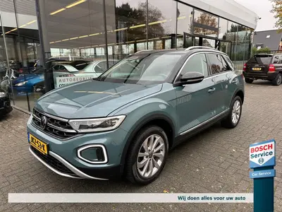 Volkswagen T-Roc 1.5 TSI 150pk 7-DSG AUTOMAAT Style Business uit 2022
