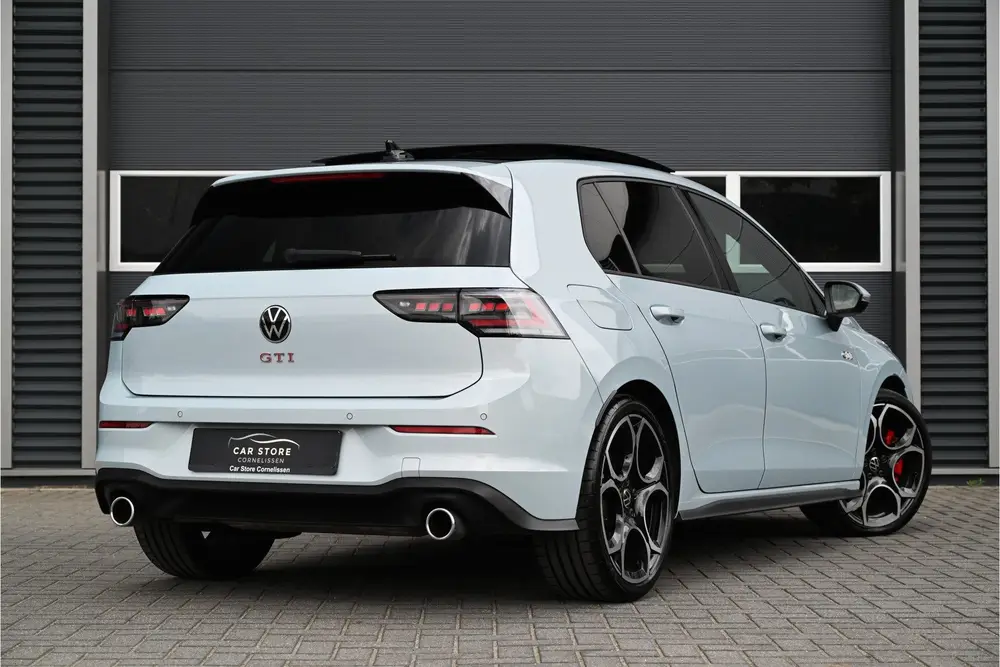 Volkswagen Golf 2.0 TSI GTI 265 PK 8.5 / PANO / CRYSTAL ICE uit 2024, foto 2