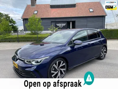 Volkswagen Golf 1.5 TSI R-Line Virtual Camra IQ Light Matrix uit 2021