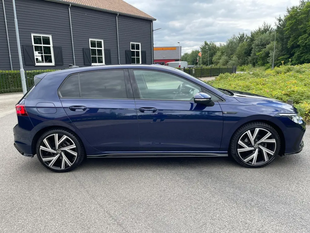 Volkswagen Golf 1.5 TSI R-Line Virtual Camra IQ Light Matrix uit 2021, foto 11