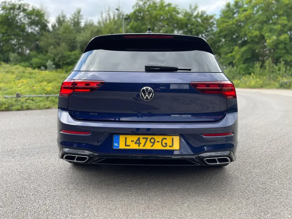 Volkswagen Golf 1.5 TSI R-Line Virtual Camra IQ Light Matrix uit 2021, foto 5