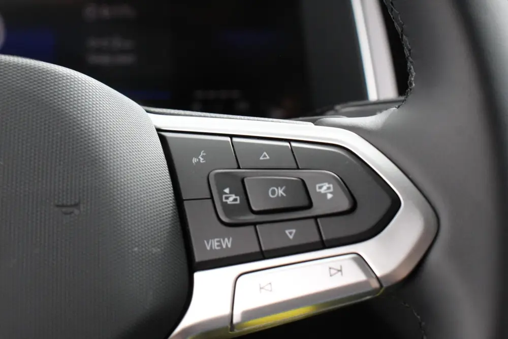 Volkswagen Polo 1.0 TSI DSG R-Line Panorama dak Navigatie Ap uit 2024, foto 19
