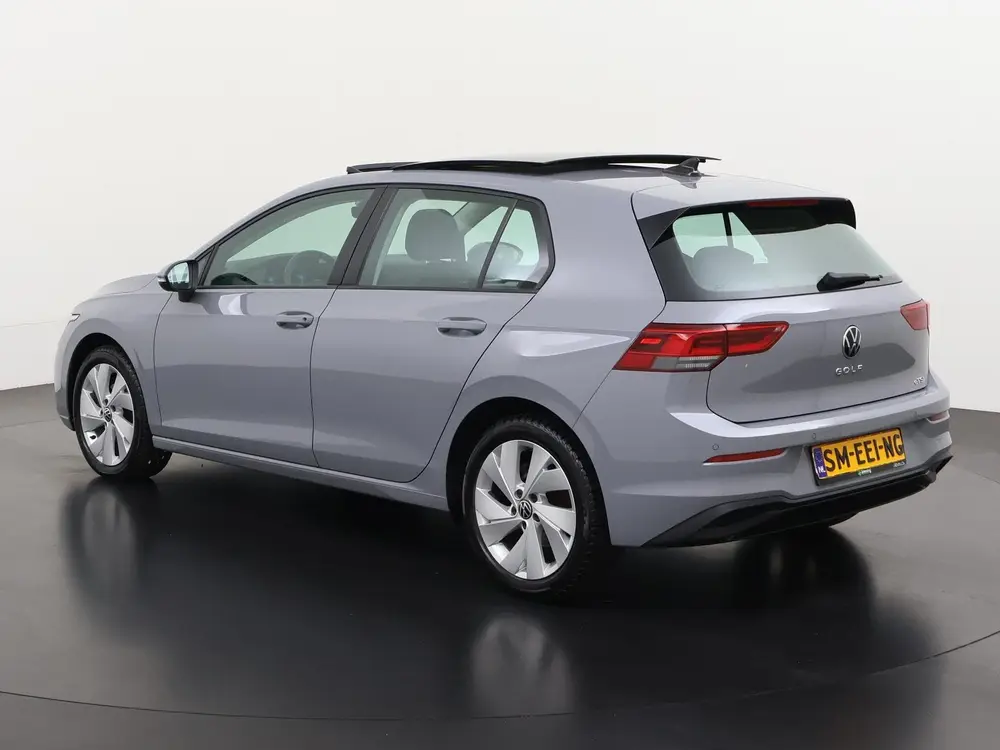 Volkswagen Golf 1.5 eTSI Life DSG | Schuifdak | Camera | Zon uit 2023, foto 7