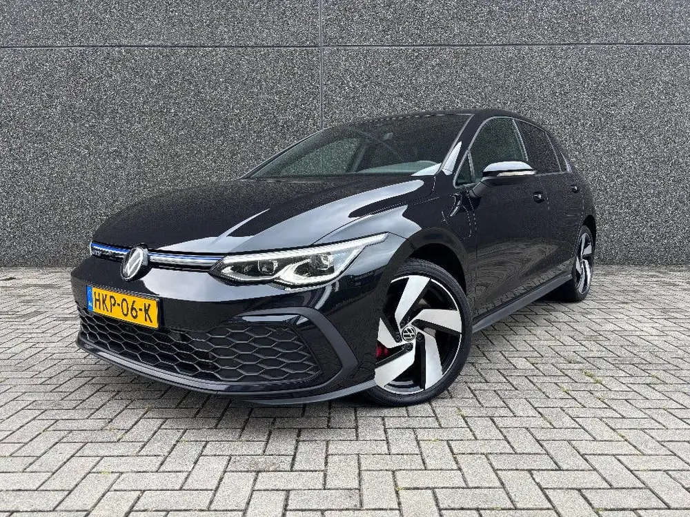 Volkswagen Golf 1.4 GTE Ehybrid 245pk DSG 2022 Zwart uit 2022