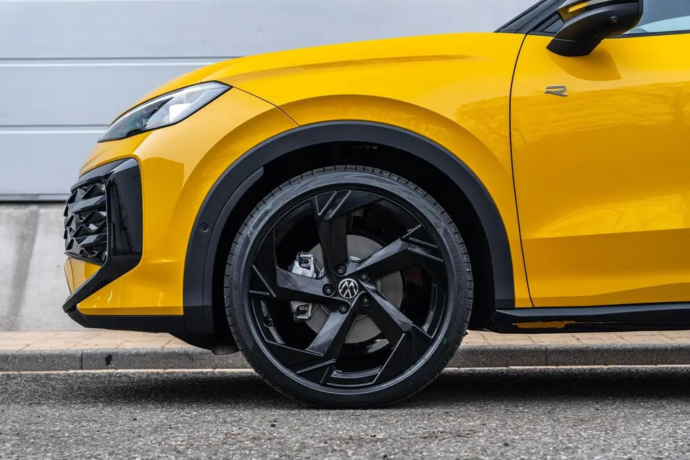 Volkswagen T-Roc 1.5 eTSI 150pk DSG R-Line First Edition | P uit 2026, foto 13