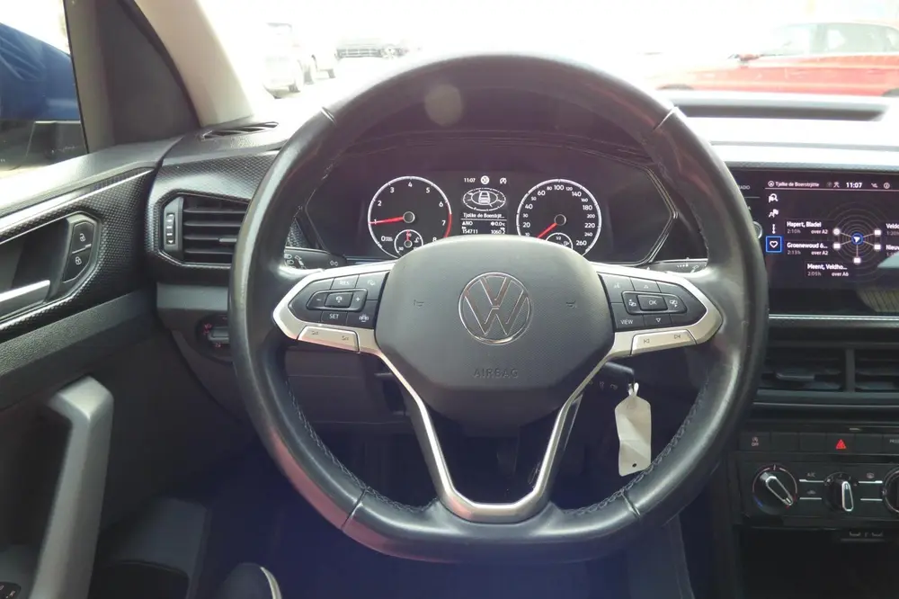 Volkswagen T-Cross 1.0 TSI Life uit 2021, foto 14
