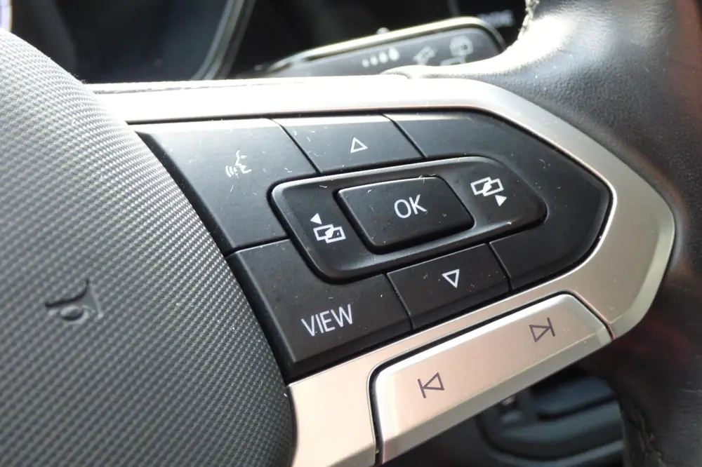 Volkswagen T-Cross 1.0 TSI Life uit 2021, foto 17