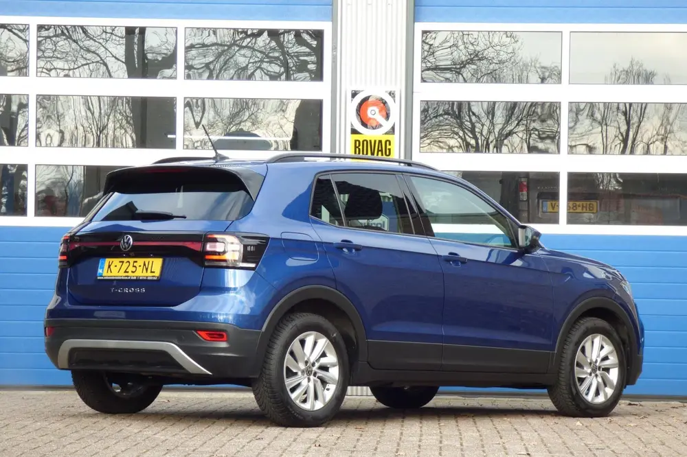 Volkswagen T-Cross 1.0 TSI Life uit 2021, foto 5