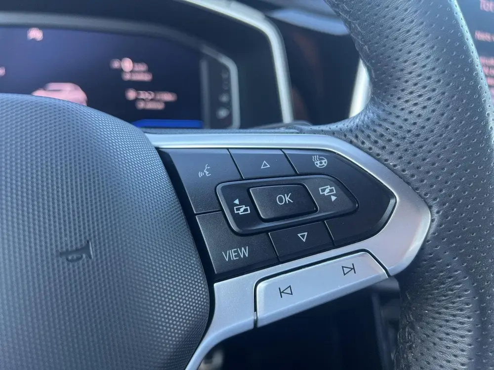 Volkswagen T-Roc 1.5 TSI R-Line | Digi dash | IQ. drive | A uit 2025, foto 18