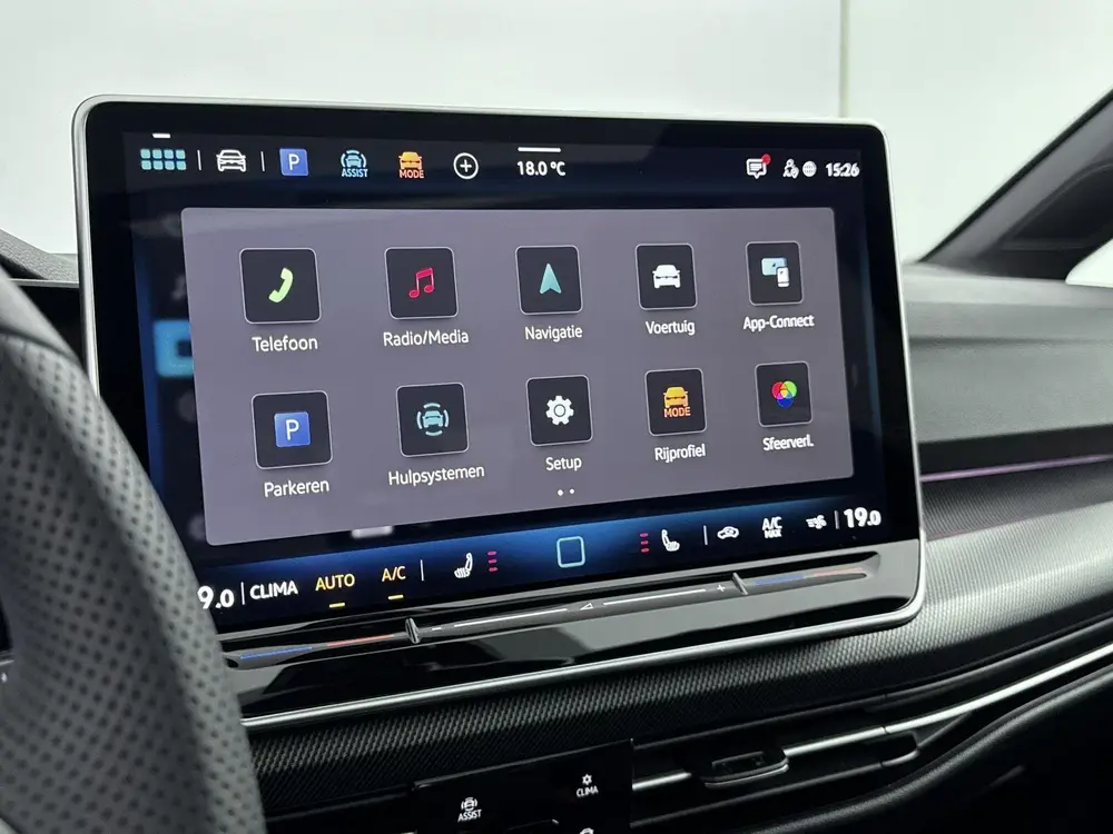 Volkswagen Golf Variant 1.5 eTSI R-Line Edition | Panoramada uit 2025, foto 19
