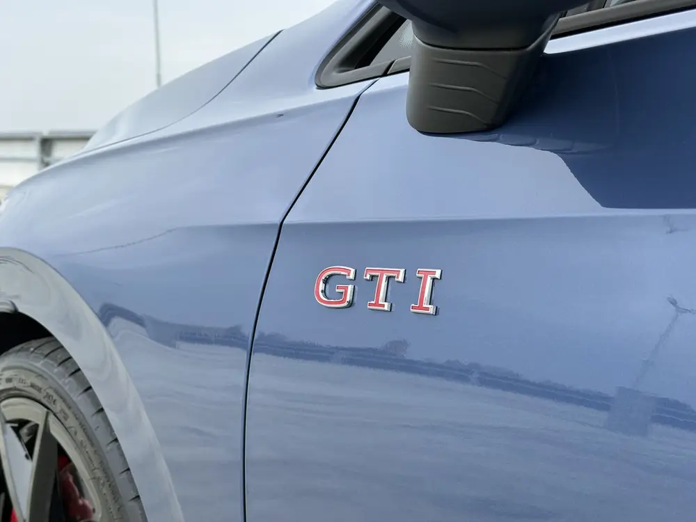 Volkswagen Golf 8.5 2.0 TSI GTI Clubsport | Pano | HUD | IQ uit 2024, foto 14