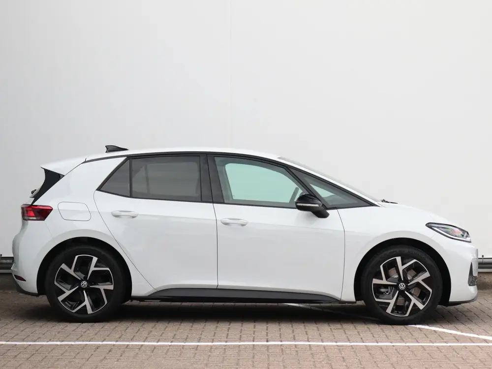 Volkswagen ID.3 Neo Life 50 kWh 170pk | Nu in de showroom | uit 2026, foto 2