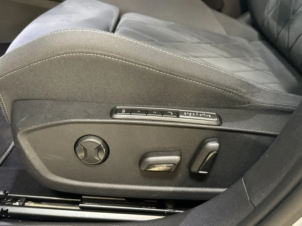 Volkswagen Golf 1.5 TSI Life Business | Memory stoelen | Cam uit 2021, foto 13