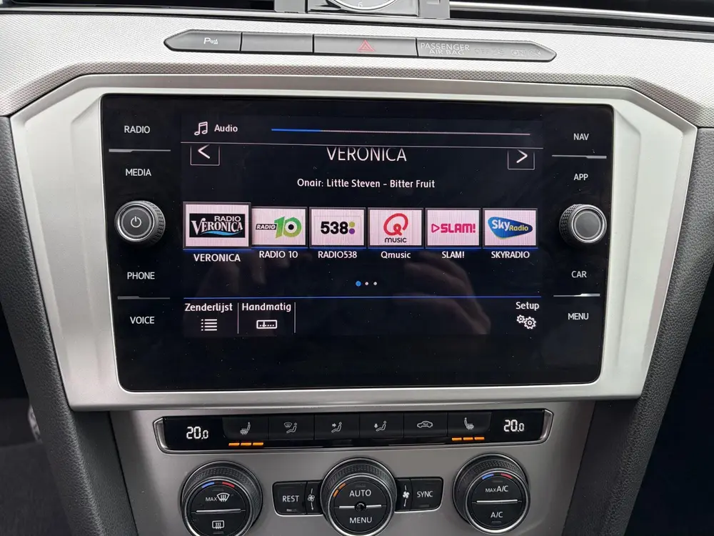 Volkswagen Passat Variant 1.5 TSI 150 PK | LED | Stoel verwa uit 2019, foto 16