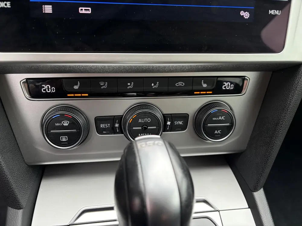 Volkswagen Passat Variant 1.5 TSI 150 PK | LED | Stoel verwa uit 2019, foto 17