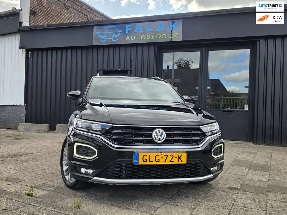 Volkswagen T-ROC 1.5 TSI Sport Business R uit 2019