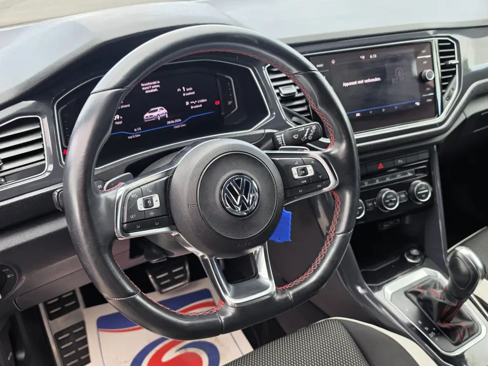 Volkswagen T-ROC 1.5 TSI Sport Business R uit 2019, foto 13