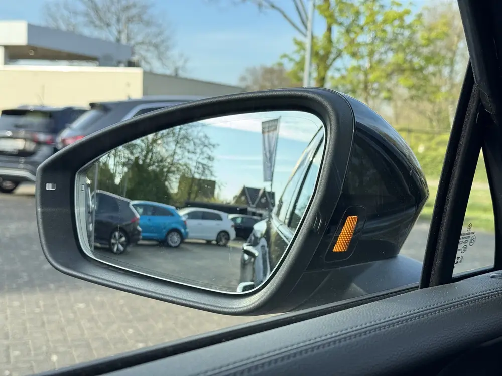 Volkswagen Tiguan 1.5 eTSI R-Line Edition | 360 camera | M uit 2024, foto 13