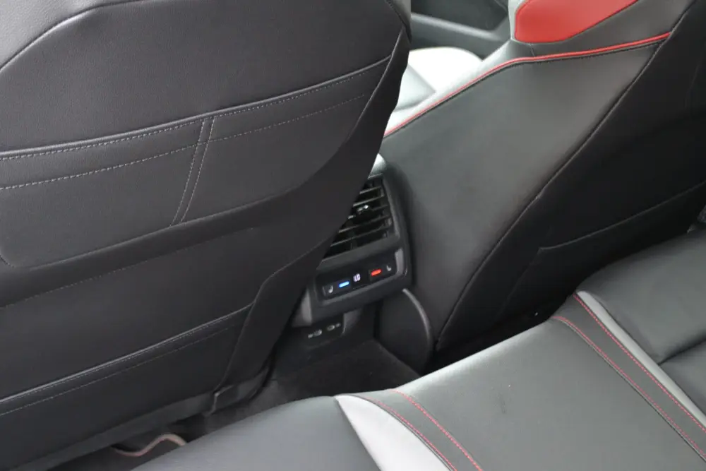 Volkswagen Golf 2.0 TSI GTI Panaoramdak | Virtual Cockpit | uit 2021, foto 14