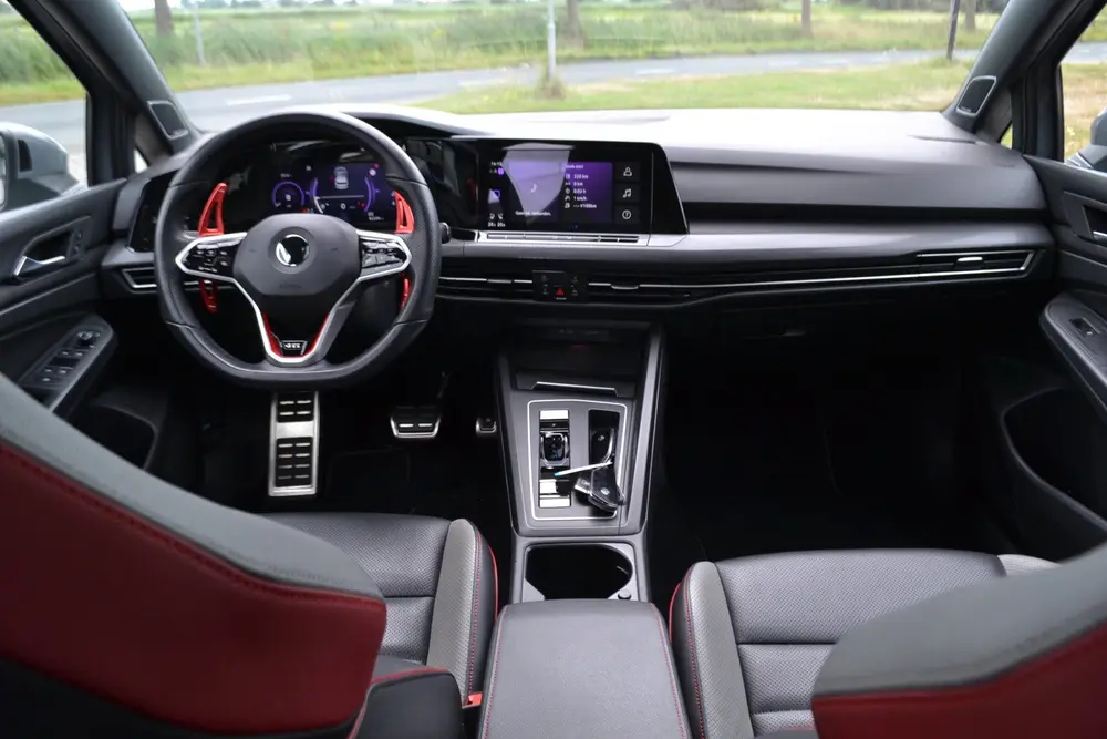 Volkswagen Golf 2.0 TSI GTI Panaoramdak | Virtual Cockpit | uit 2021, foto 7