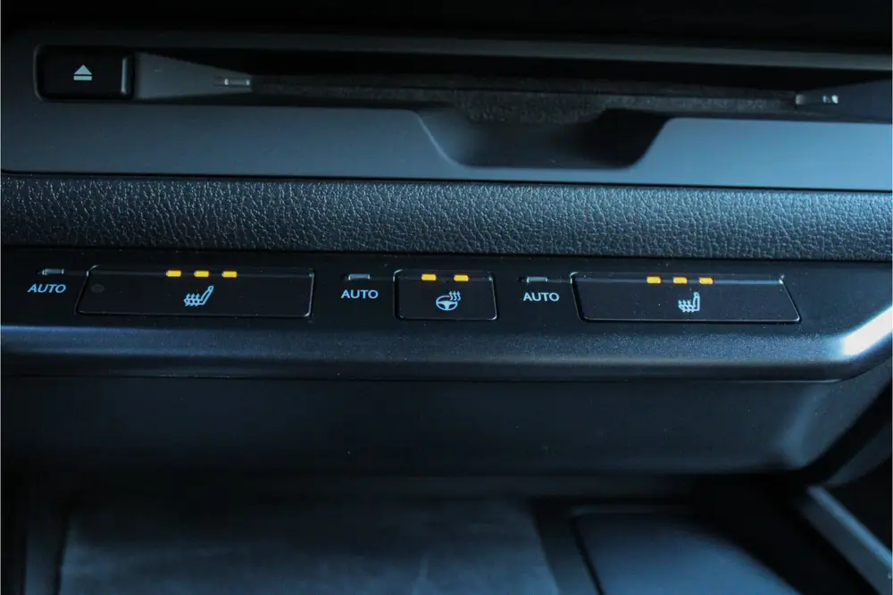 Lexus UX 250h Business Line |parkeersensoren|stoel/stuurverw uit 2019, foto 14
