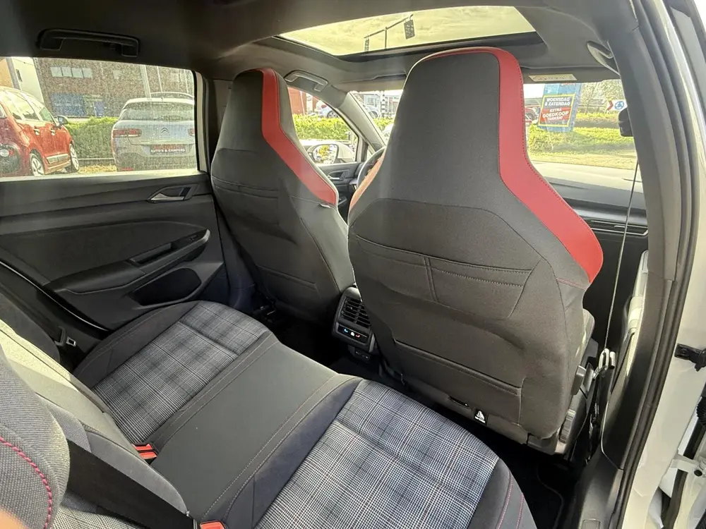 Volkswagen Golf 2.0 TSI GTI 8.5 panodak 12-2024 maar 4325 km uit 2024, foto 8