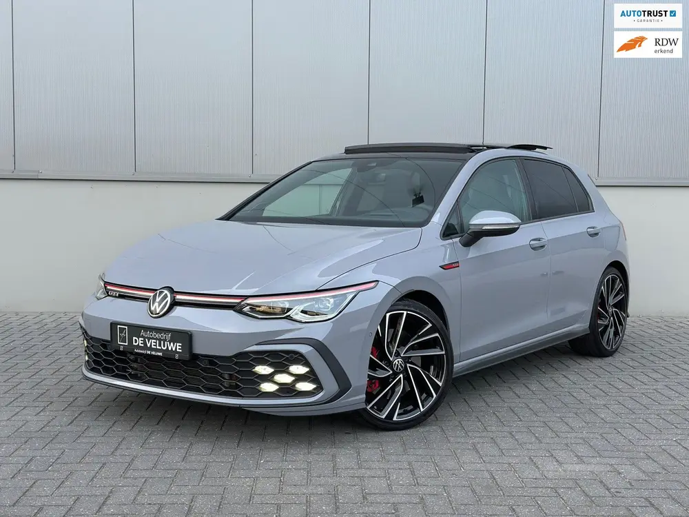 Volkswagen Golf 2.0 TSI GTI HUD IQ-Light 19" Pano uit 2020