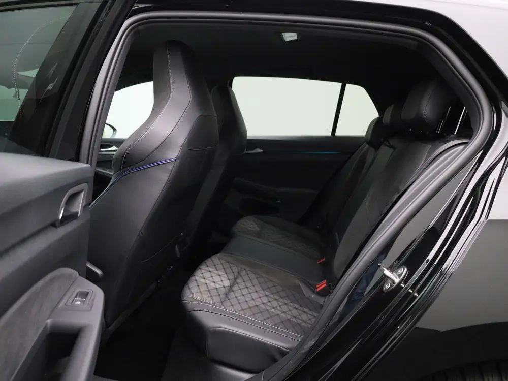 Volkswagen Golf 1.5 eTSI R-Line Edition | 150 PK | Automaat uit 2025, foto 10