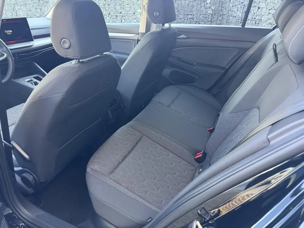 Volkswagen Golf 1.5 eHybrid Life Edition 204 PK | SOH 100% | uit 2026, foto 9