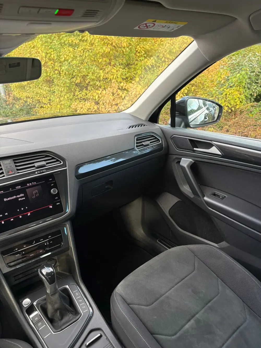 Volkswagen Tiguan 1.5 TSI 150pk 2021 Zwart iQ.light uit 2021, foto 13