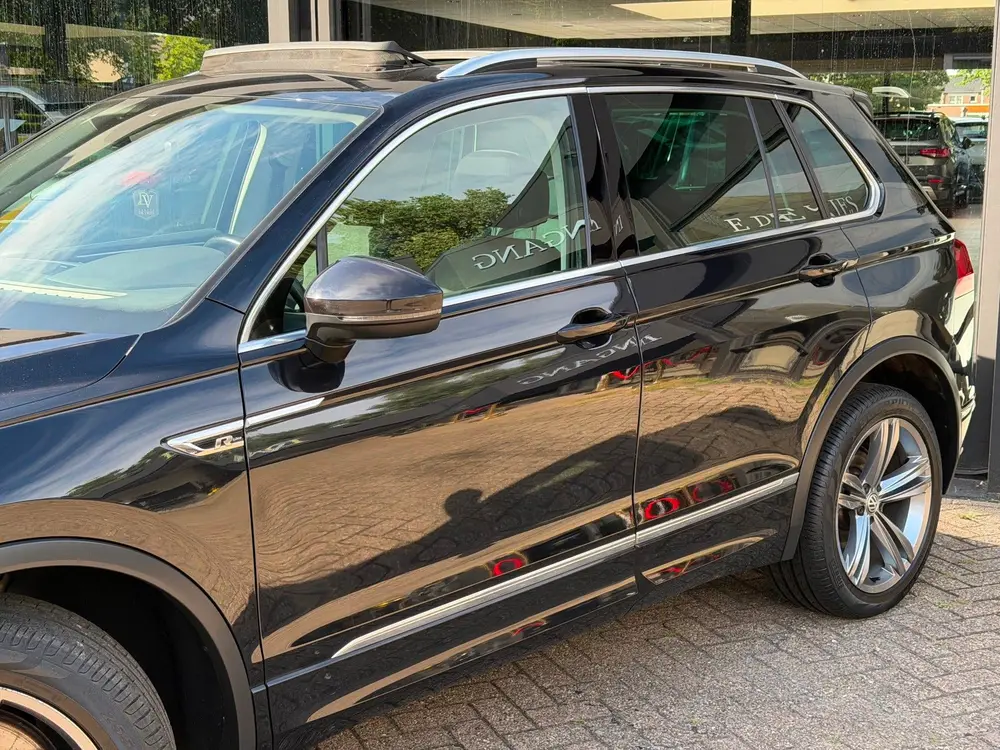 Volkswagen Tiguan 2.0 TSI 4Motion Highline R-Line DSG Panora uit 2019, foto 11