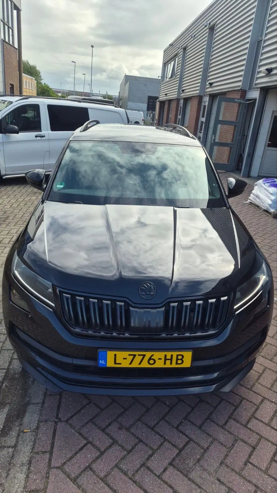 Volkswagen T-Roc Cabrio Skoda Kodiak1.5 TSI 150pk 7-DSG 2021 Zwart, mileage 210000 uit 2021, foto 2