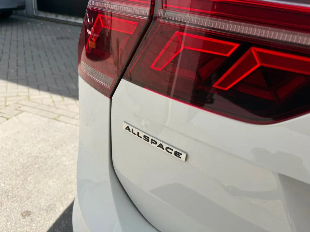Volkswagen Tiguan Allspace 2.0 TSI 4Motion 7p Highline Busin uit 2021, foto 14