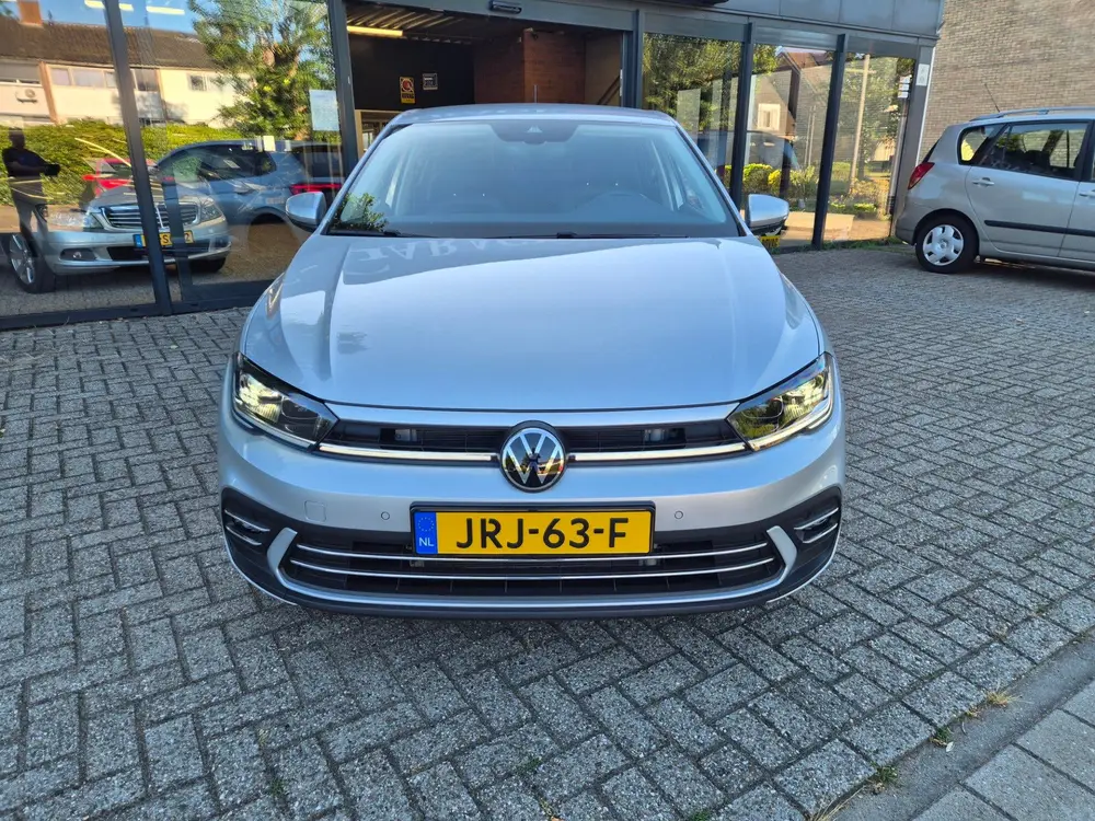 Volkswagen Polo 1.0 TSI 110 pk Style automaat uit 2023, foto 2