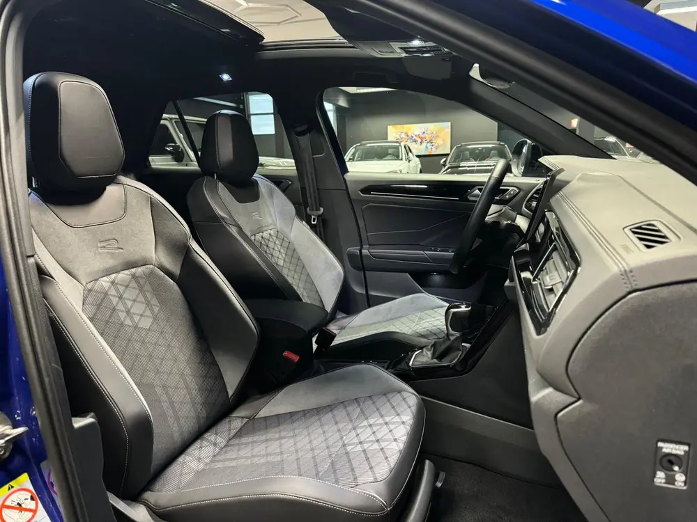Volkswagen T-Roc 1.5 TSI R-Line Blackstyle|Pano|Camera|Navi| uit 2024, foto 15