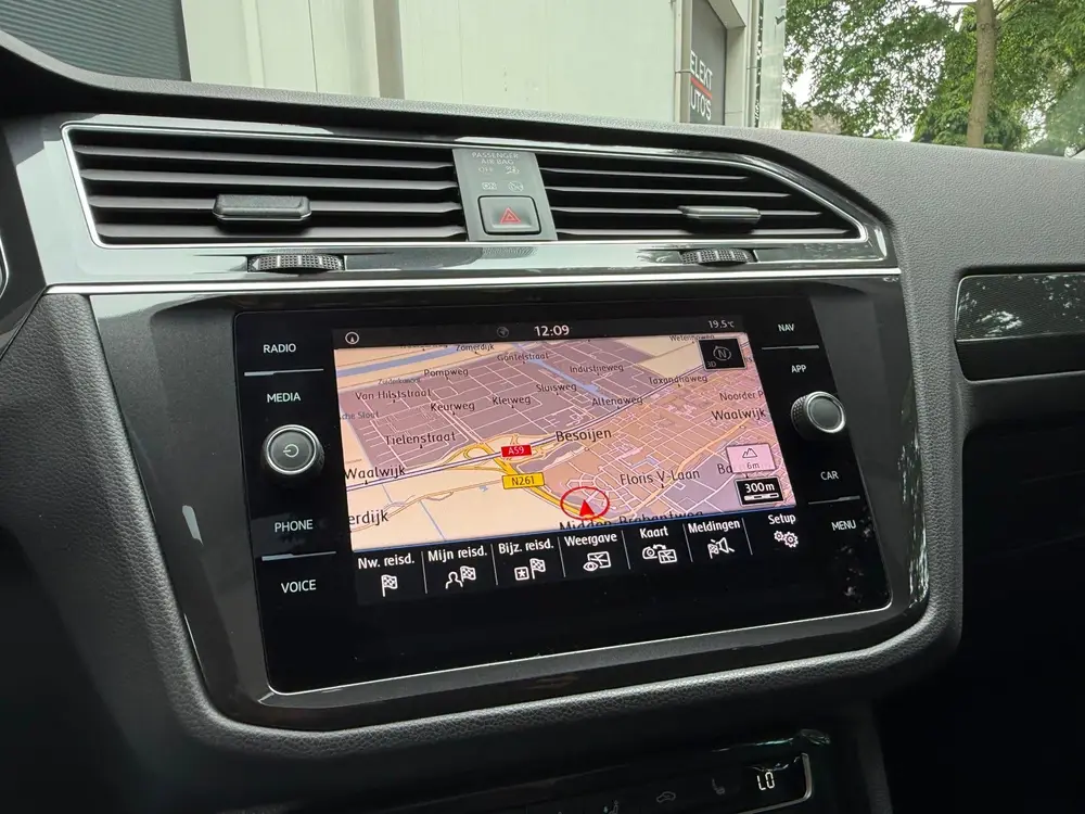 Volkswagen Tiguan 1.5 TSI ACT Highline 150 Pk DSG BTW Pano/V uit 2019, foto 15