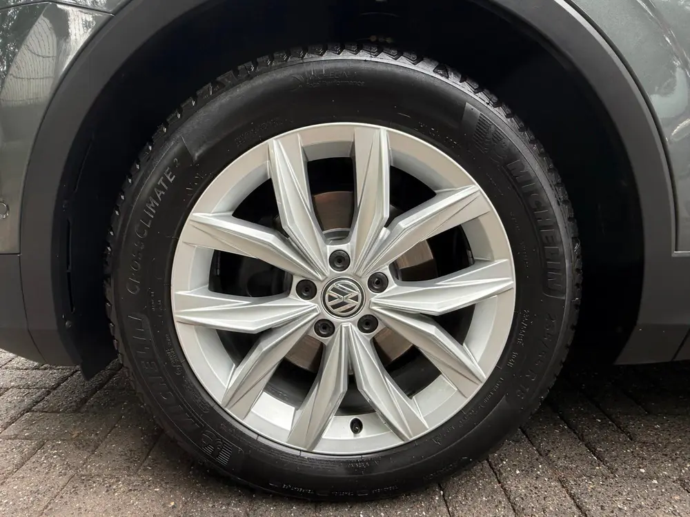 Volkswagen Tiguan 1.5 TSI ACT Highline 150 Pk DSG BTW Pano/V uit 2019, foto 5